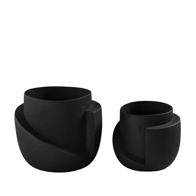 Black Pot Flower