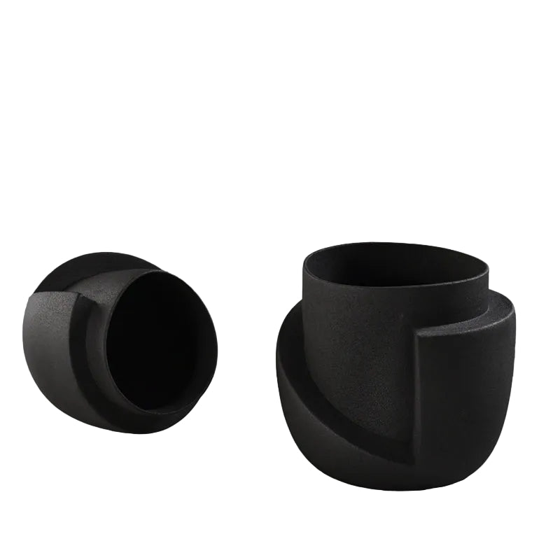 Black Pot Flower