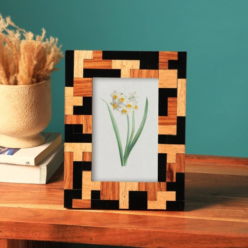 Black Resin With Sheesham & Mango Wood Photo Frame