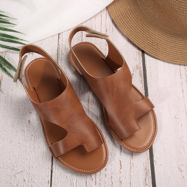 Flip-flops With A Flat Sole