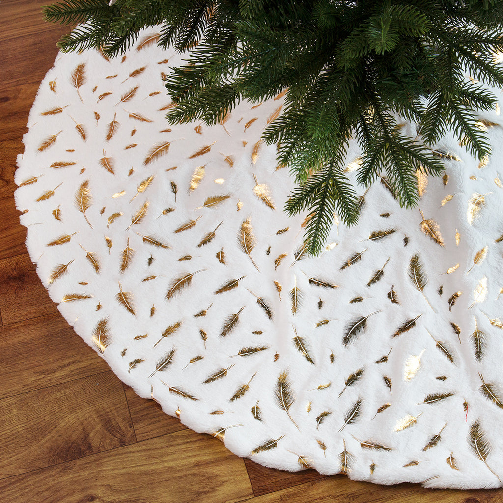 White Plush Christmas Tree Skirt