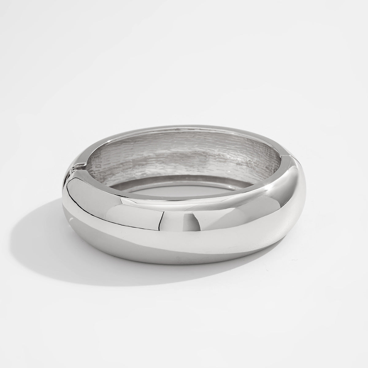 Curved Smooth Surface, Spring Bracelet Irregular