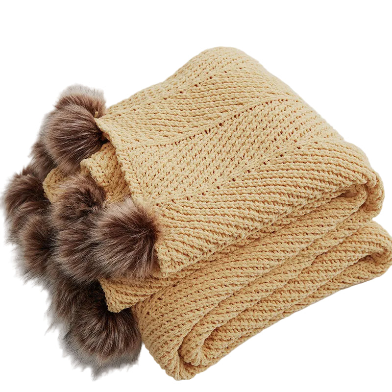Faux Fur Knitted Bauble Blanket