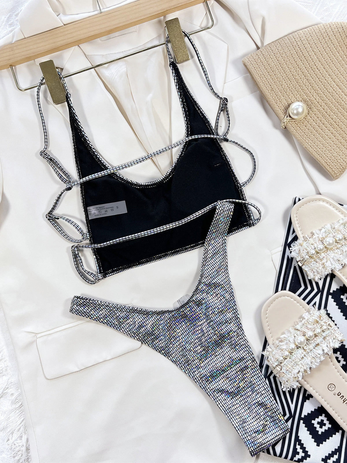 Split Bikini