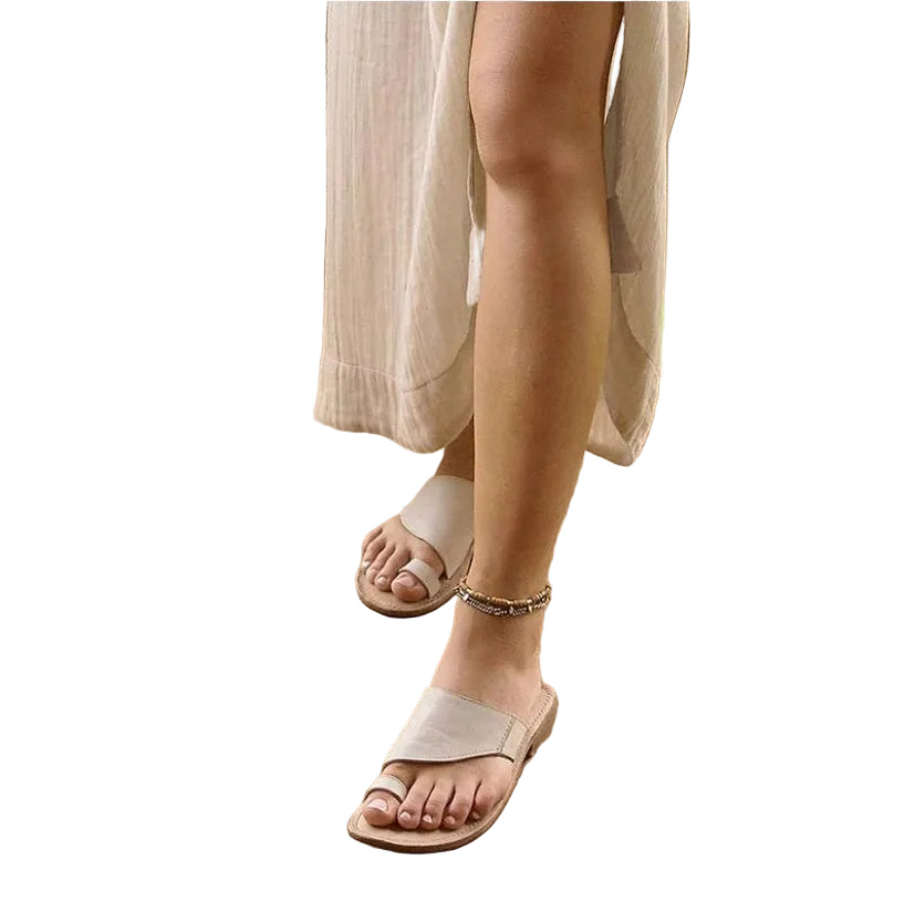 Cutout slip-on slipper