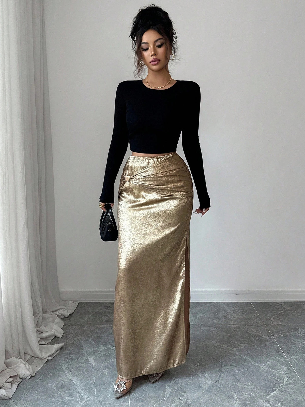 Women's Metal-Embellished Pleated Bodycon Skirt