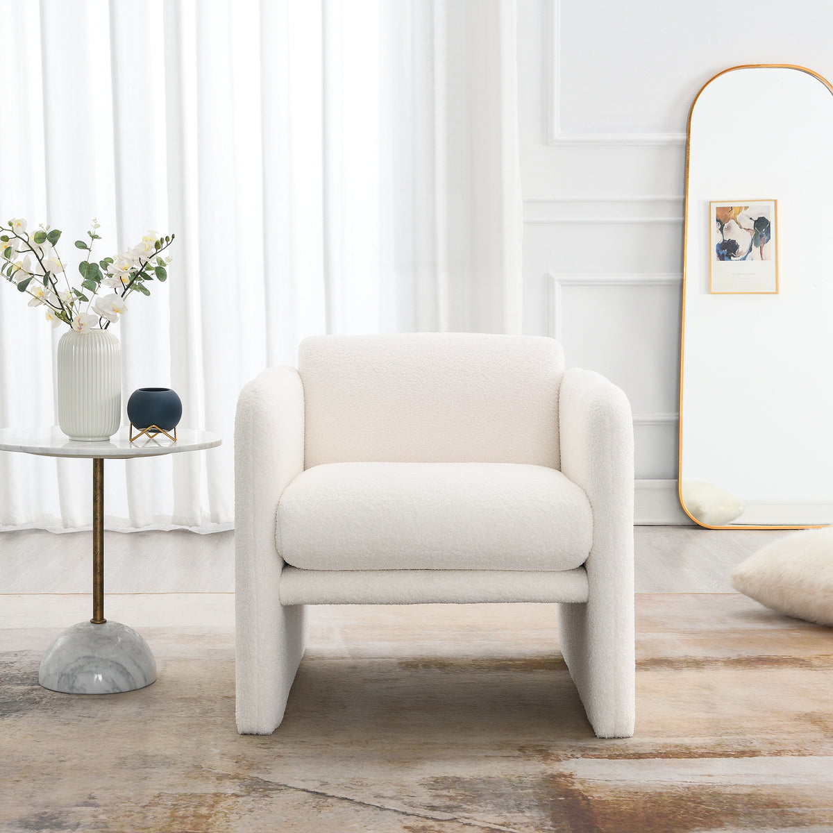 Armchair with wavy armrests