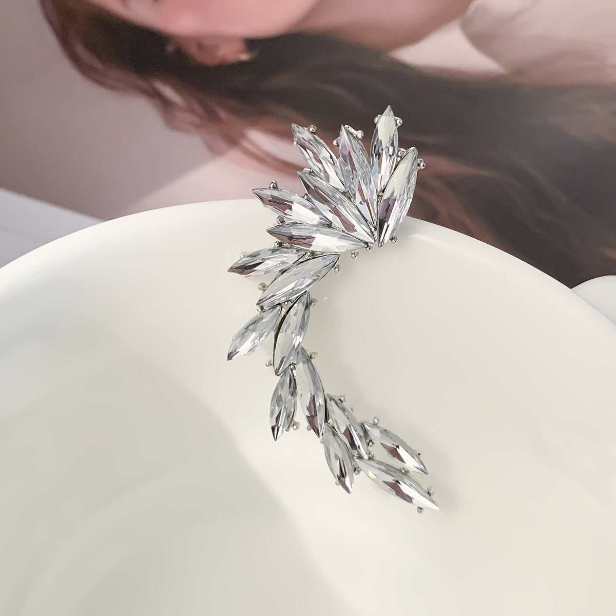 Rhinestone Leaf Ear Cuff