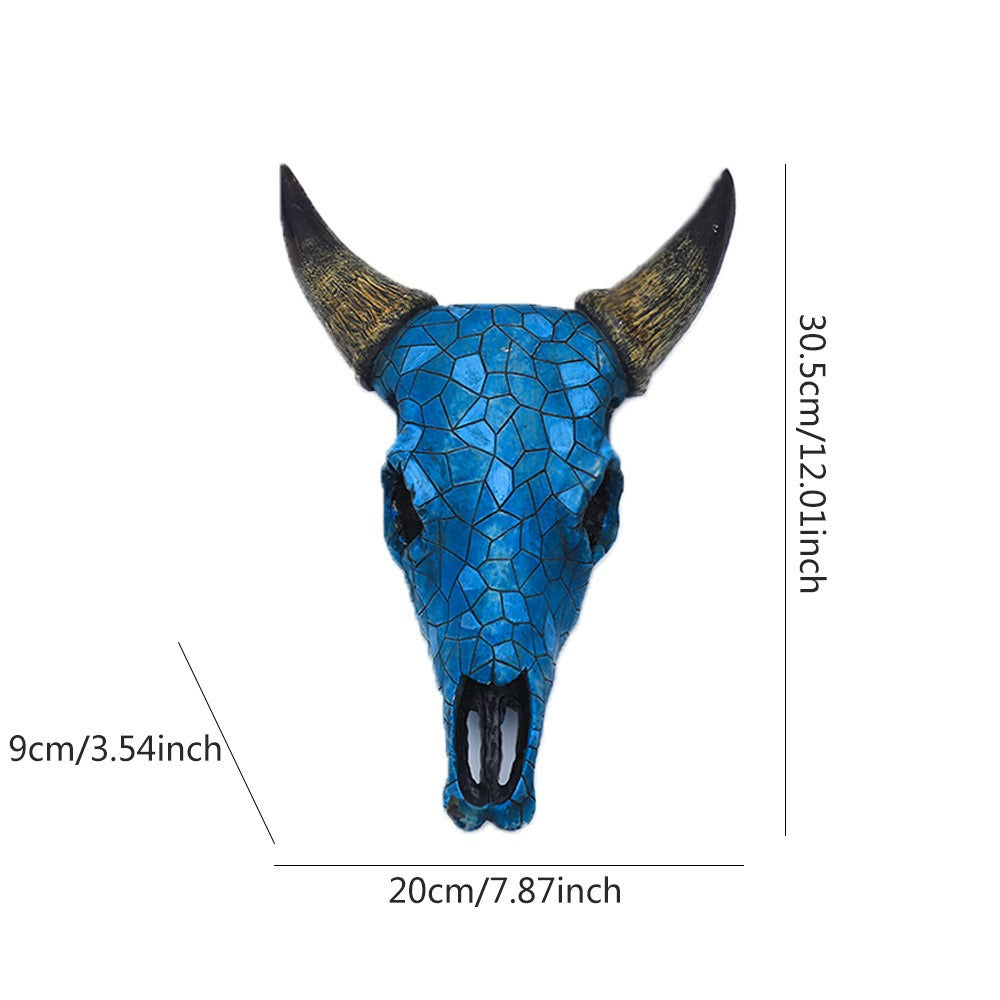 Wall ornaments with pointed cow head bone