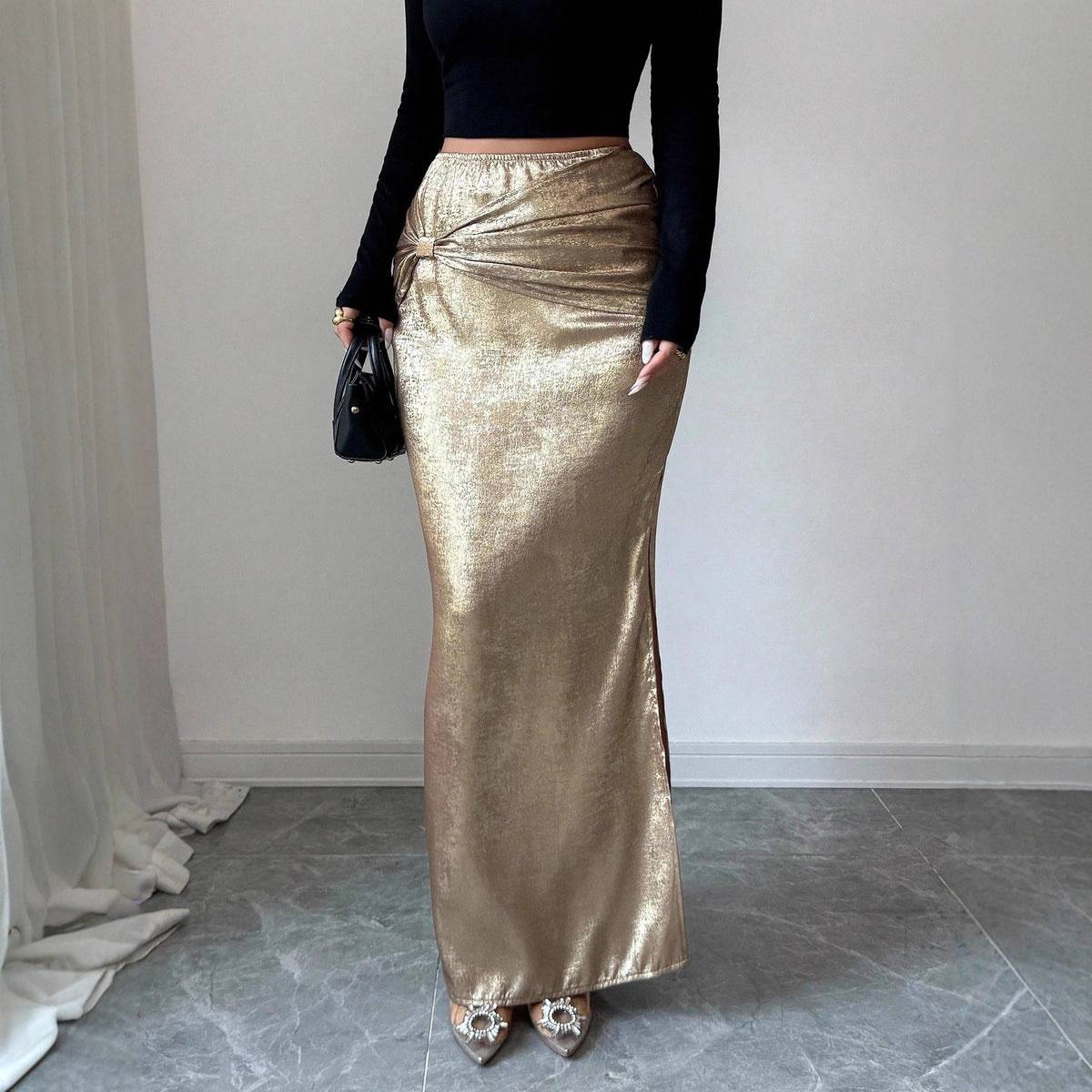 Women's Metal-Embellished Pleated Bodycon Skirt